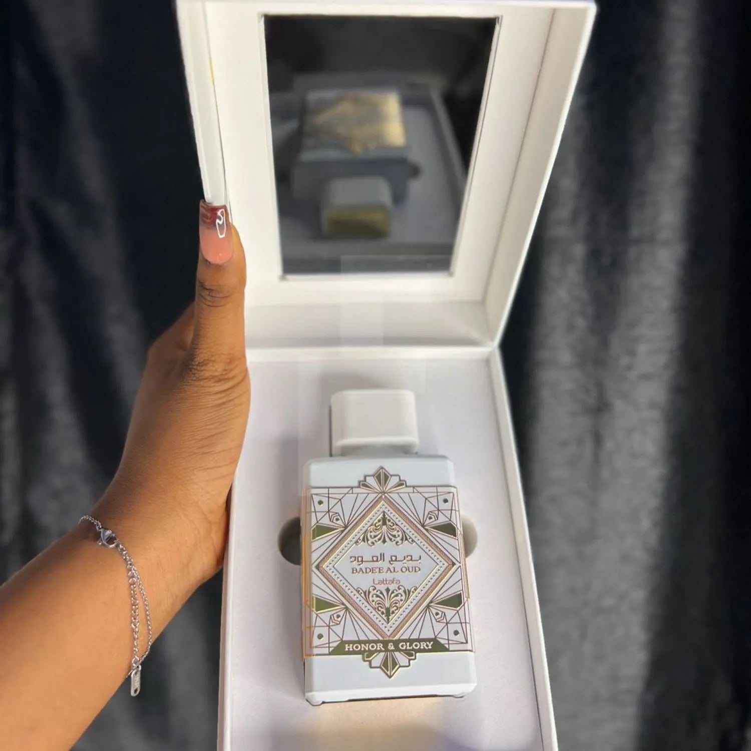 Badee Al Oud Honor and Glory Perfume Photo